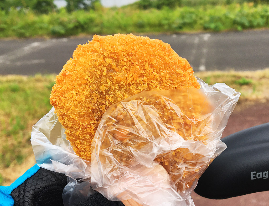 郷家精肉店のコロッケ（柴田町船岡）